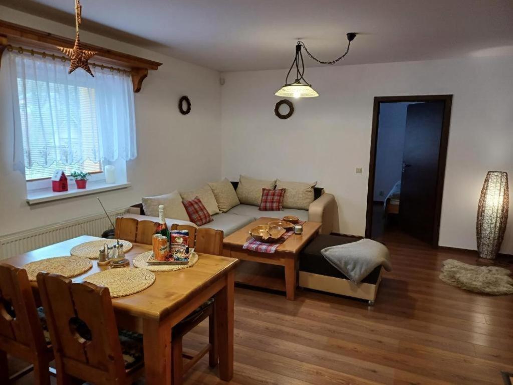 Vila Pohoda Javorniky S Rozlahlym Pozemkom Makov Exteriör bild